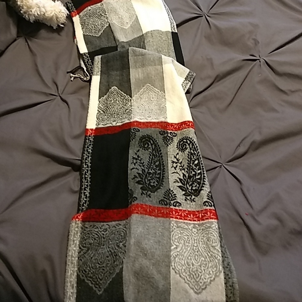 Plaid scarf
